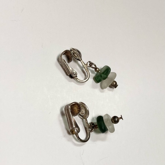 Vintage Sea Glass Sterling Silver Clip On Earrings - Picture 6 of 6